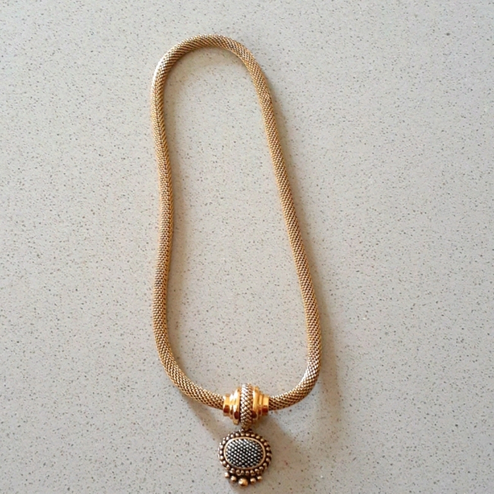 Gold Tone - Pendant Style Necklace